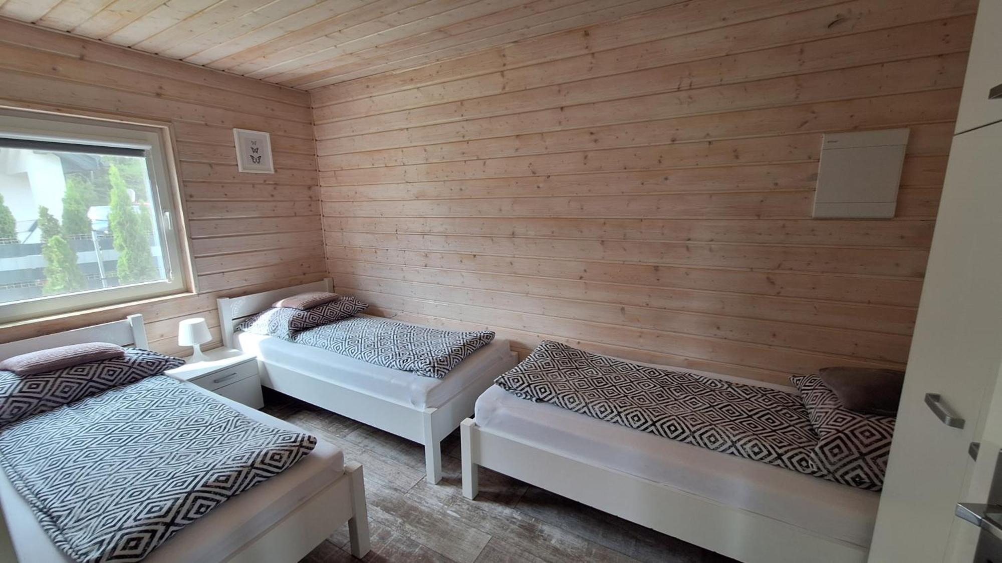 Domki Komfort Caloroczne Zator Εξωτερικό φωτογραφία